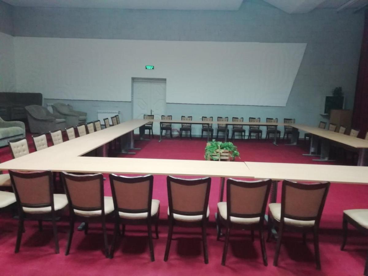 Sanatoriy-Hotel Feofaniya Kijów Zewnętrze zdjęcie